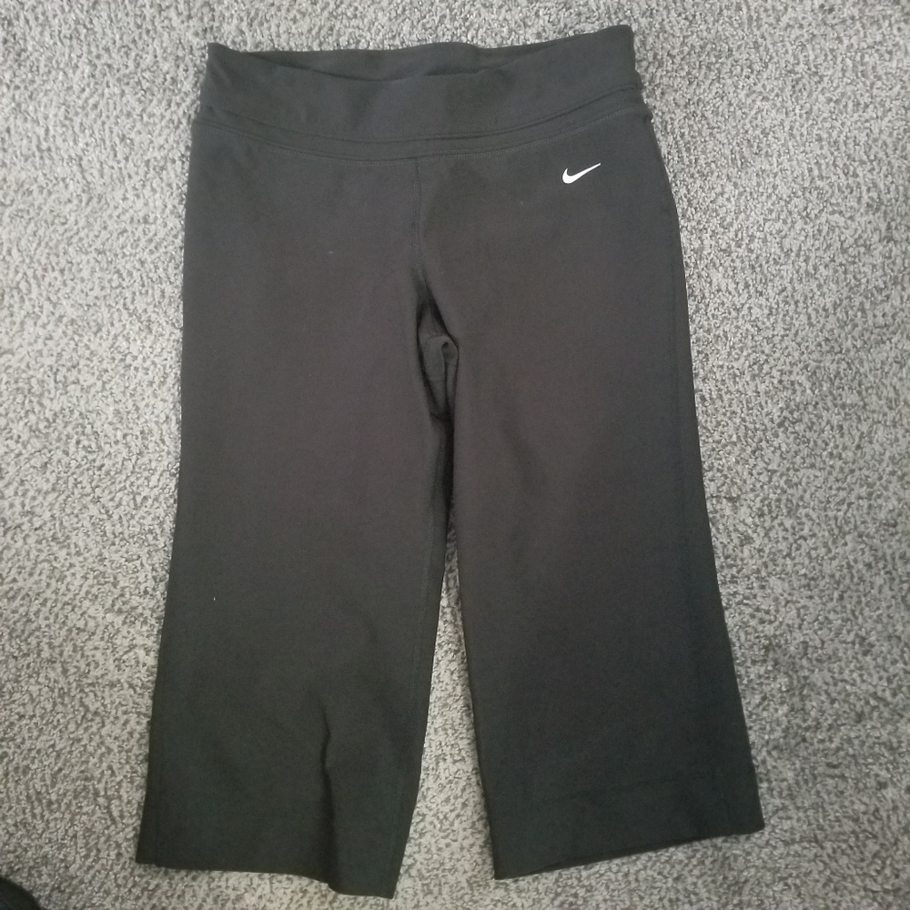 Nike Capri's *SALE*